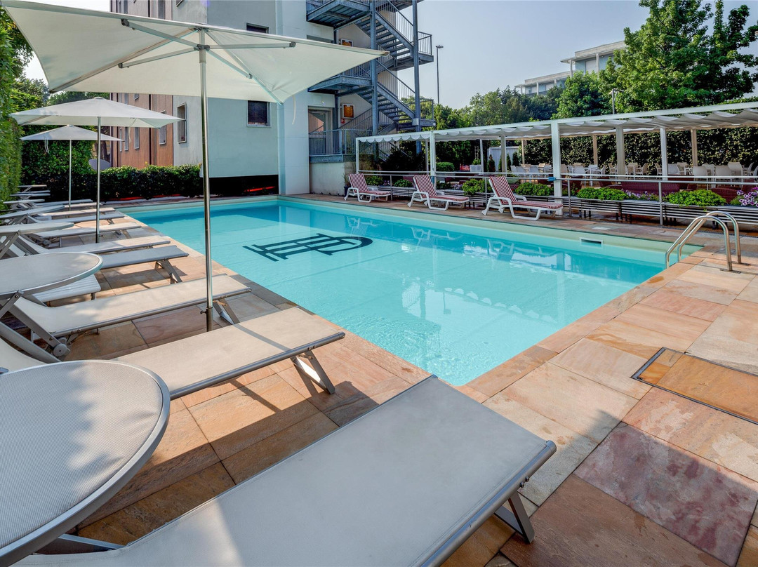 Jet Hotel, Sure Hotel Collection by Best Western主图