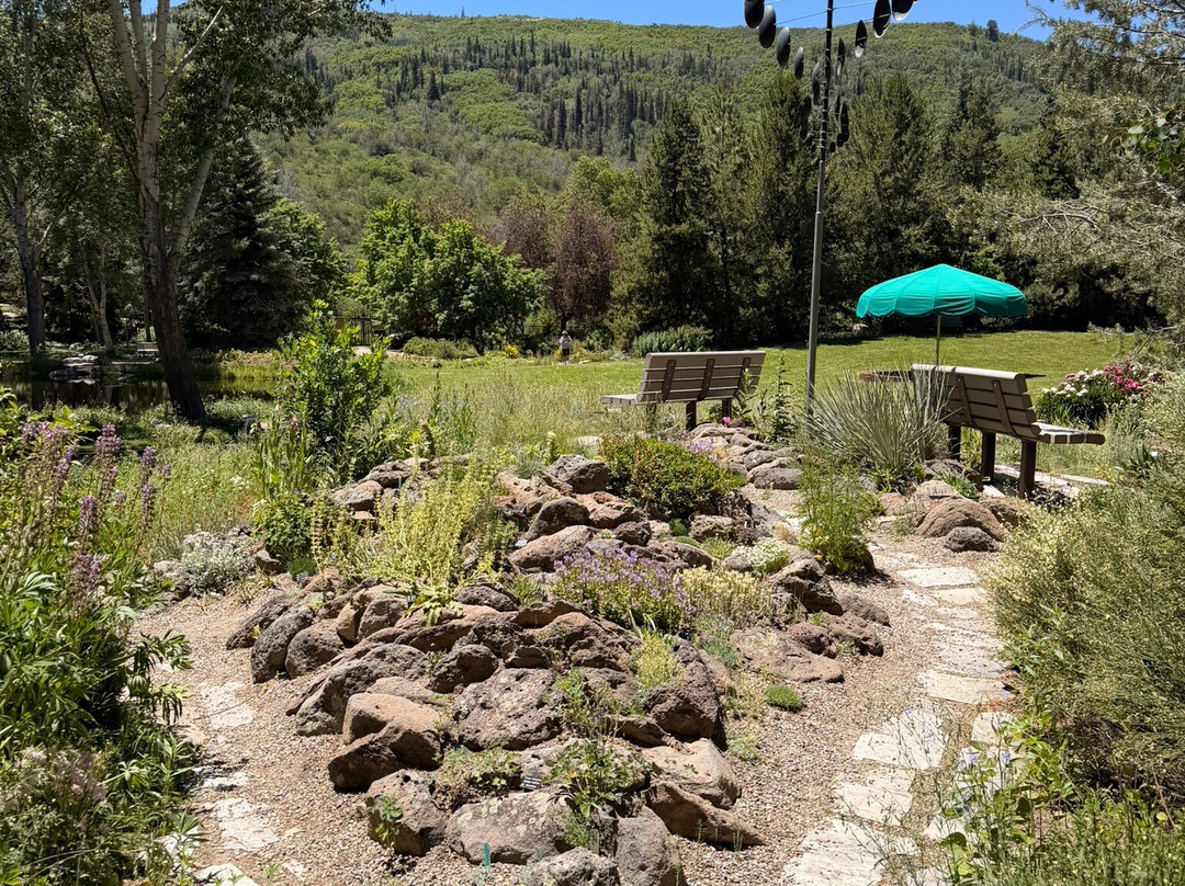 Yampa River Botanic Park-斯廷博特斯普林斯必去景点