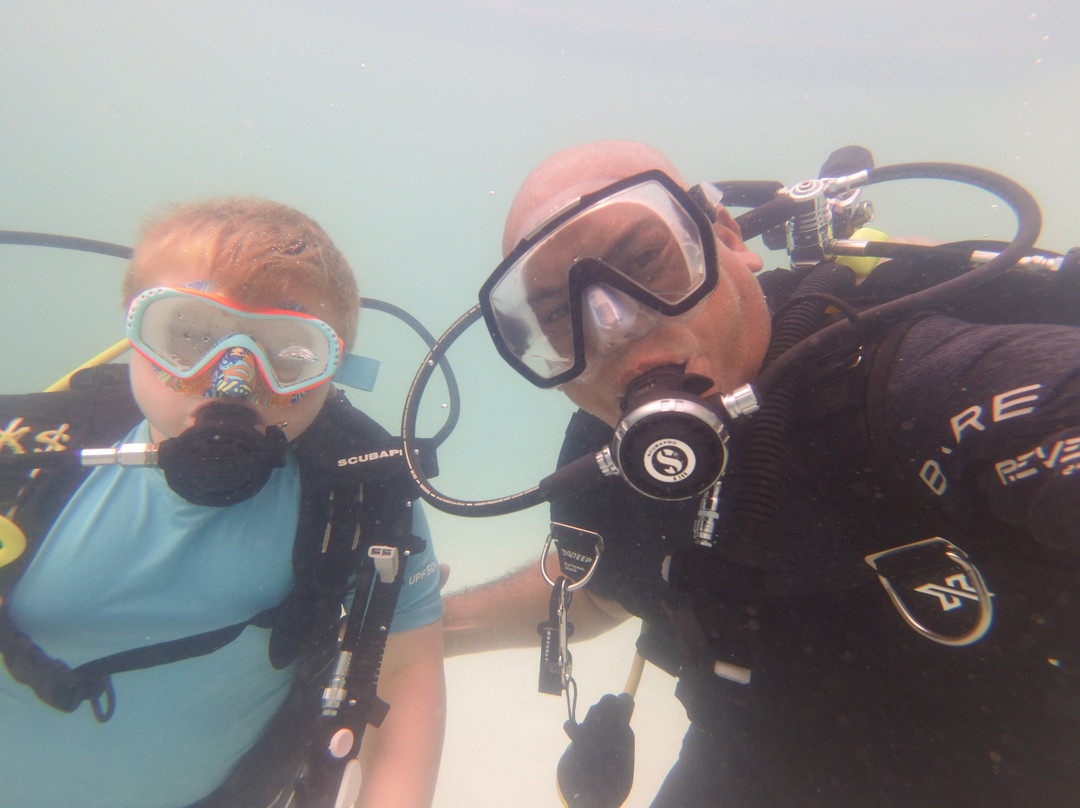 JADS Dive Center-San Nicolas必去景点