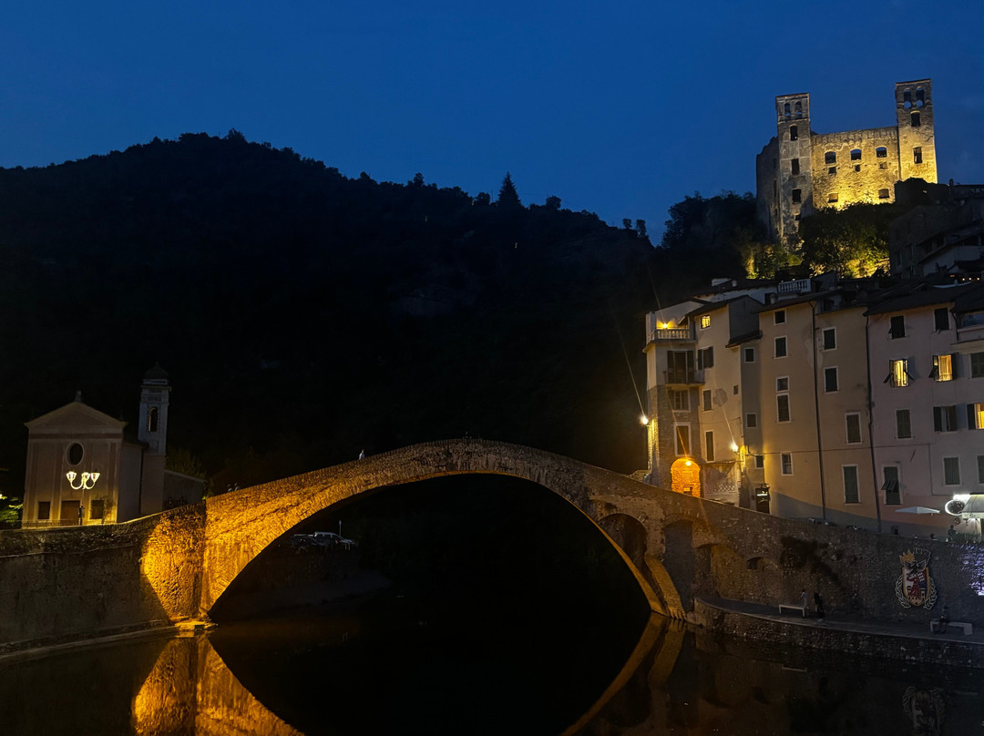 Autunnonero Ghost Tour Dolceacqua-Dolceacqua必去景点