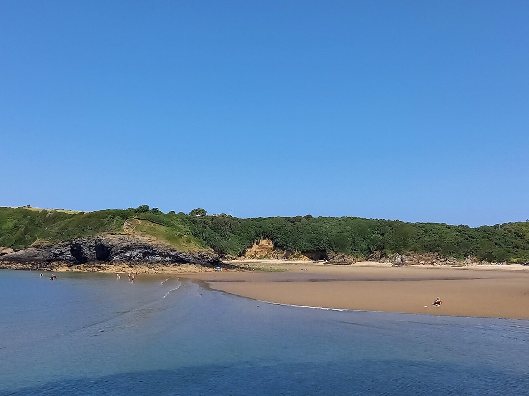 Cemaes Bay Traeth Bach Beach-Cemaes Bay必去景点