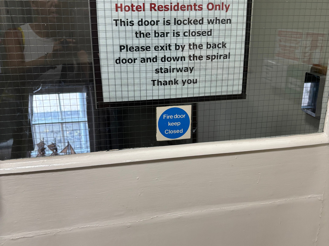 The Vale Hotel主图
