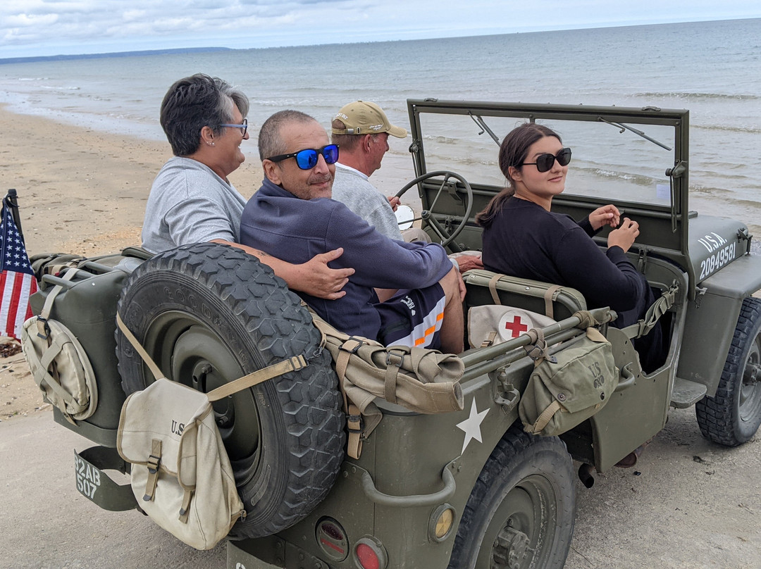 Normandy Jeep Tours-Sainte-Mere-Eglise必去景点