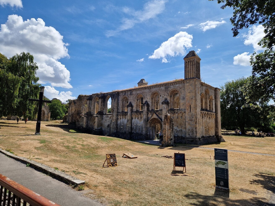 Glastonbury Abbey-格拉斯顿伯里必去景点