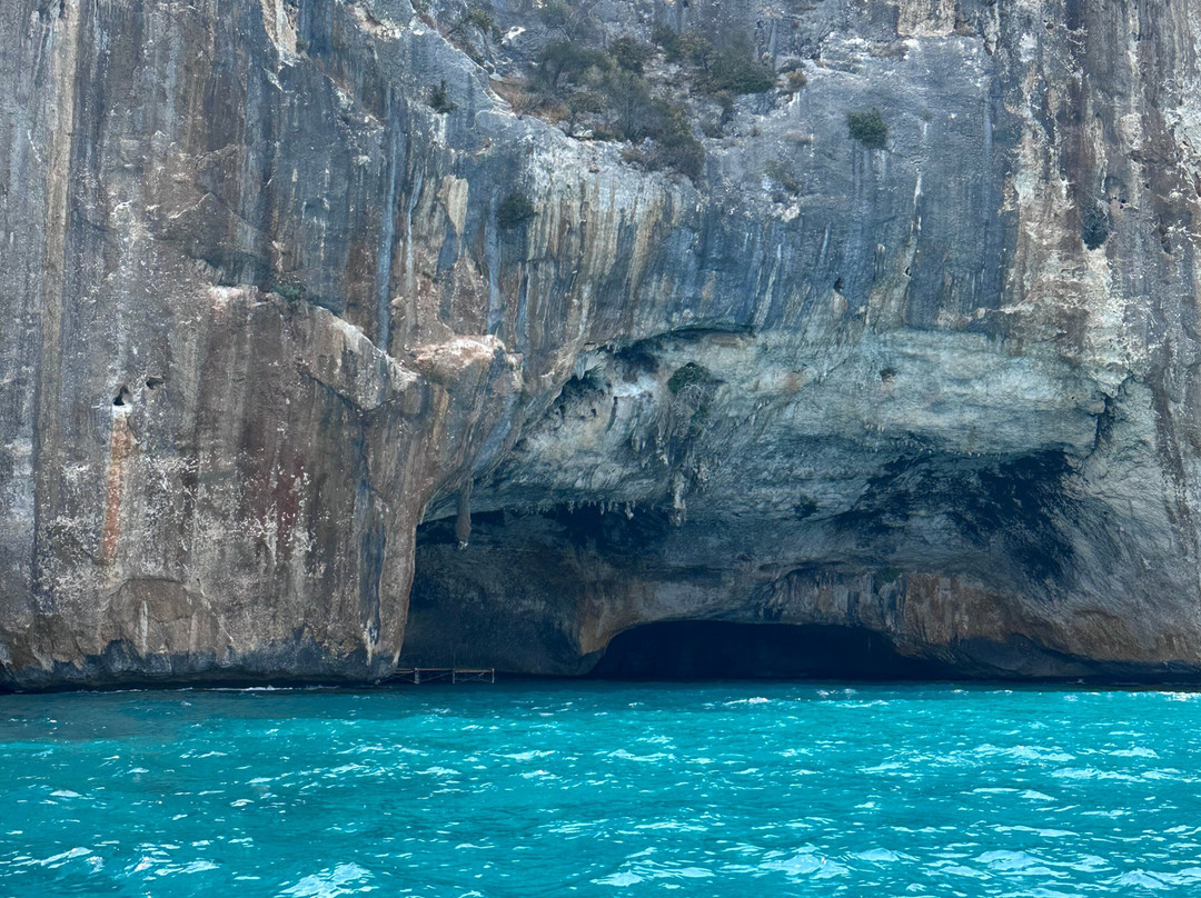 Sardinia Boat Eastperience-La Caletta必去景点