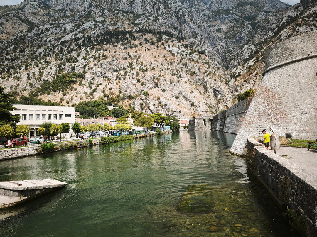 Montenegro Submarine & Kotor Speed Boat Tours-科托尔必去景点