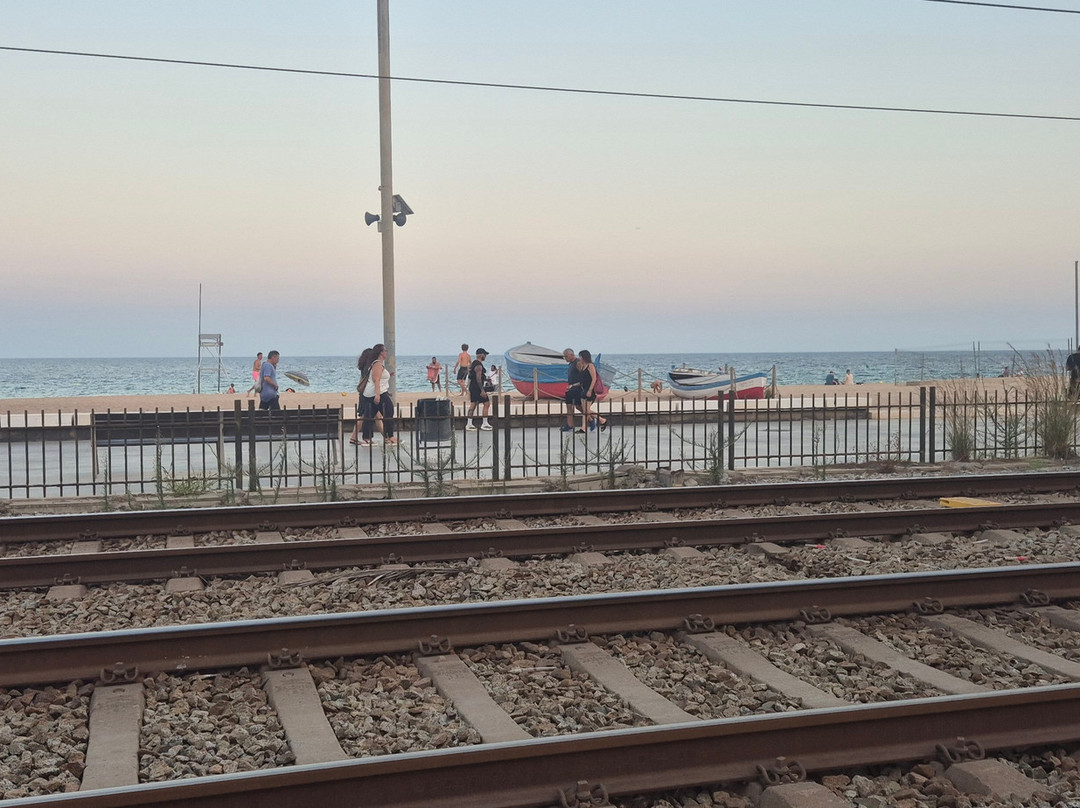 Badalona Beach-巴达洛纳必去景点
