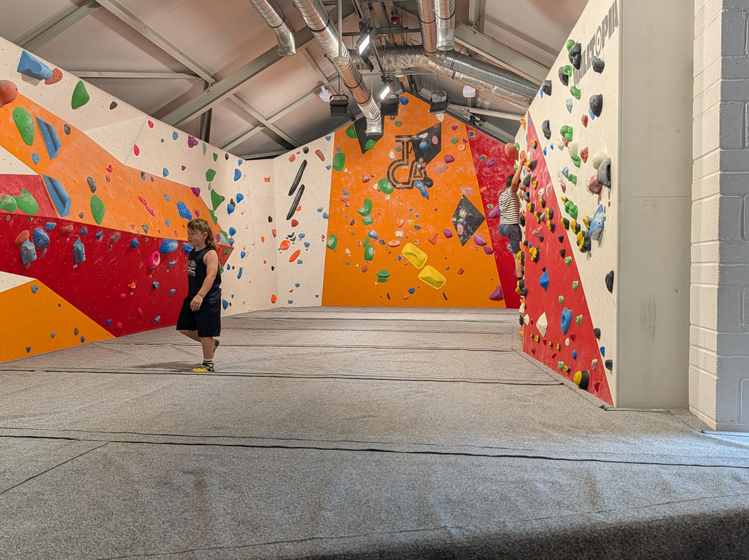 The Arc - The Climbing Academy-切本哈姆必去景点