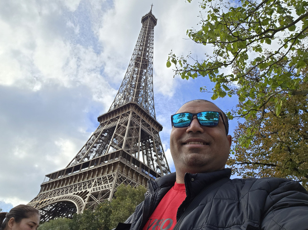 Eiffel Tower Paris Texas-巴黎必去景点