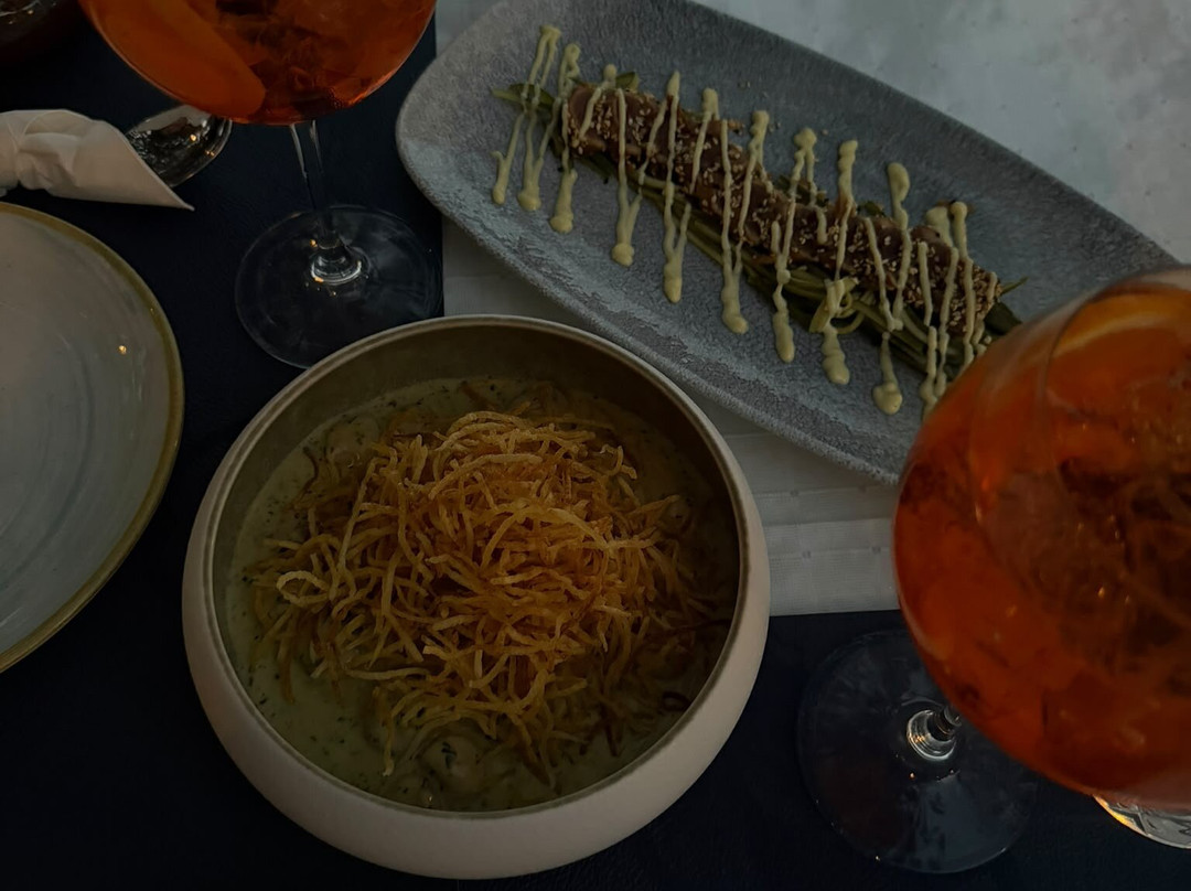 Poseidon Blue Gastronomy Hotel主图