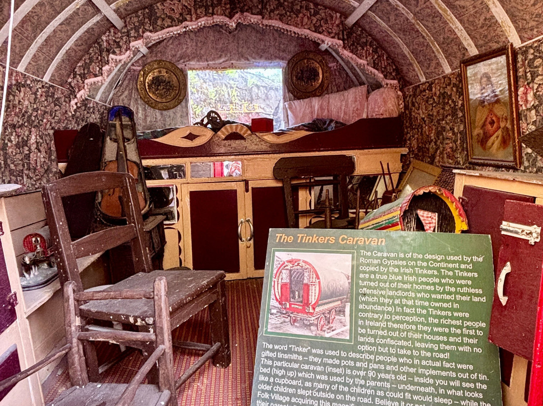 Cashel Folk Village-卡舍尔必去景点