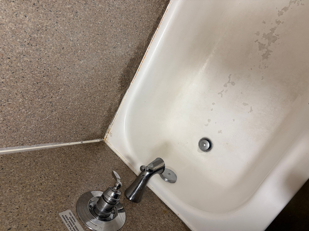 大学城舒适套房酒店主图