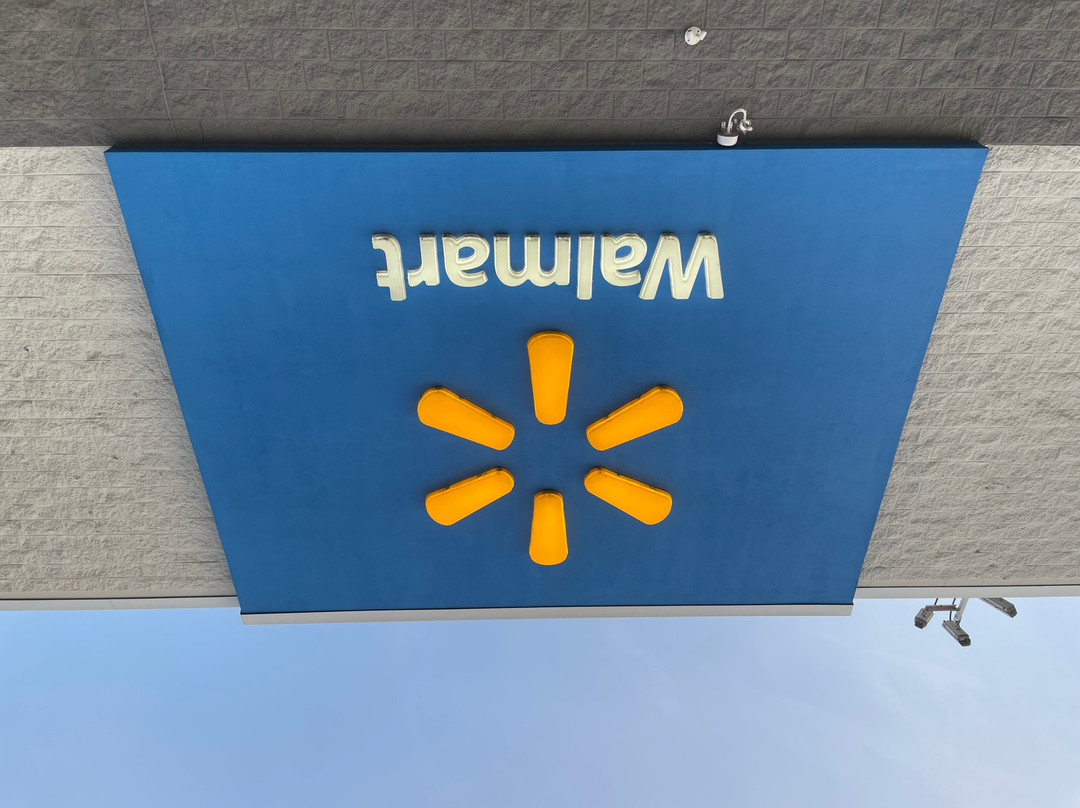 Walmart Supercenter-Newburgh必去景点