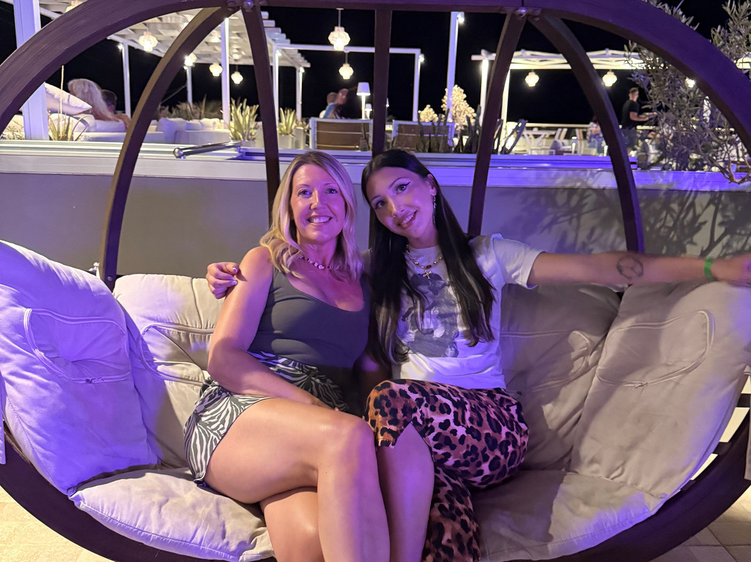 Iguana Cocktail Bar-卡拉马其必去景点