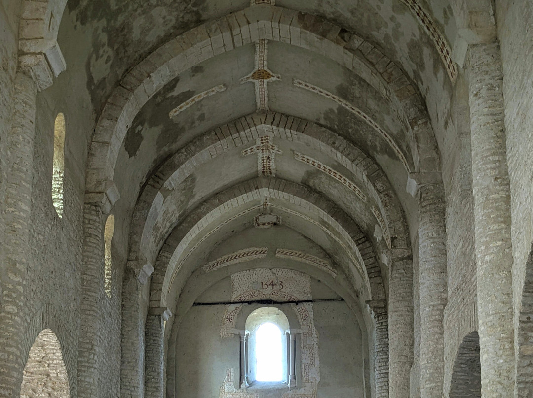 Eglise Saint-Martin-Chapaize必去景点