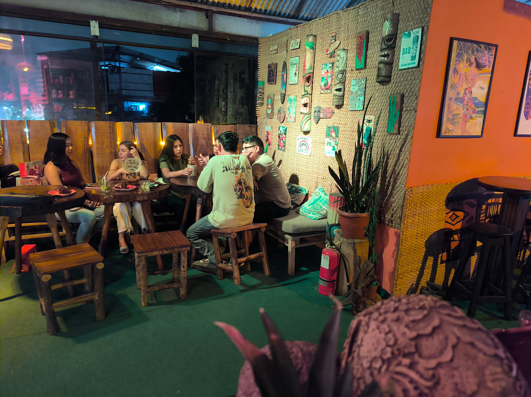 Bamboo Bar Tiki Hut