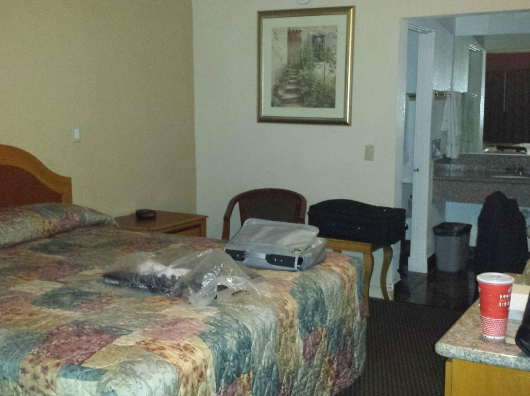 科罗纳酒店住宿-Americas Best Value Inn Corona