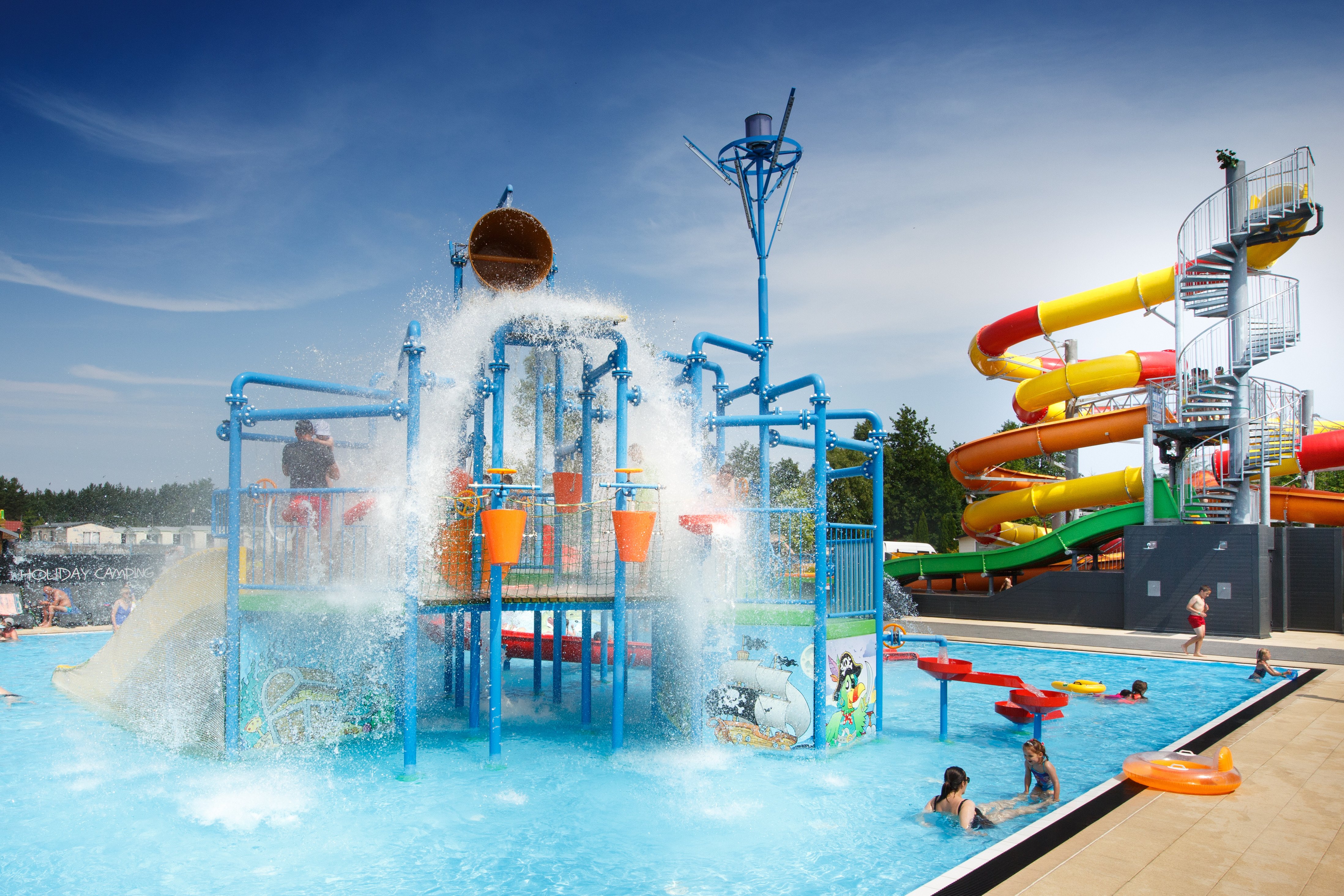 Holiday Golden Resort-官方