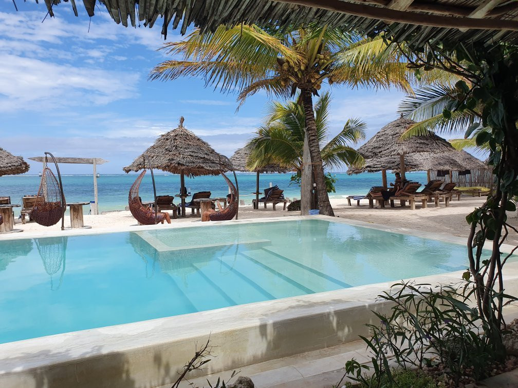 多恩维酒店住宿-Milele Beach Resort