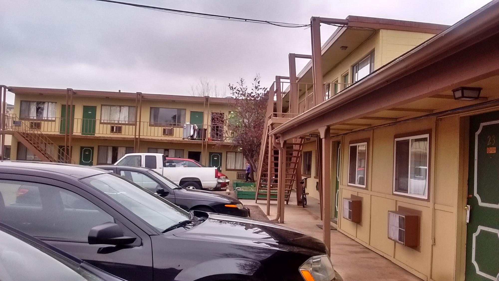 Budget Host Inn-浴室