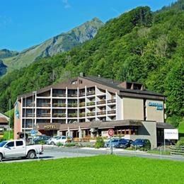 Hotel Sardona-浴室