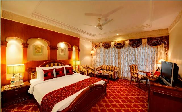 Hotel Babylon International