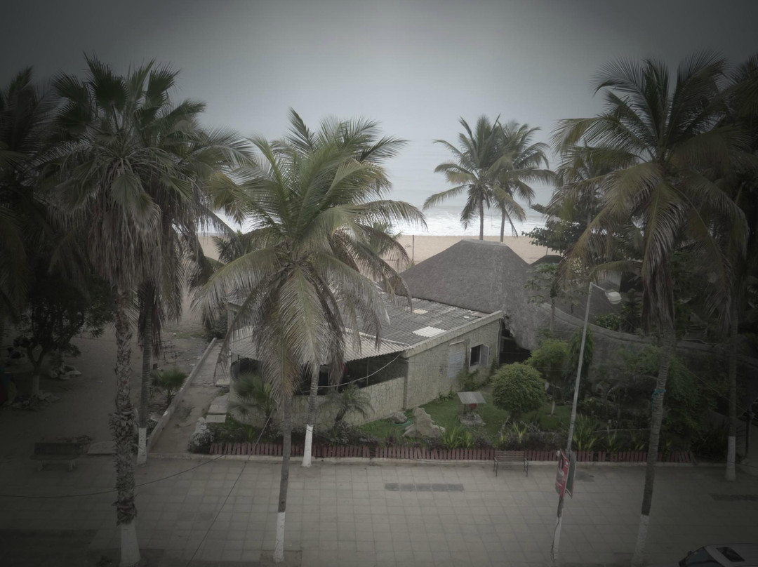 Hotel Ritz Sumbe