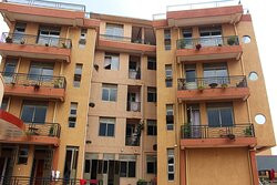 BK Castella Hotel主图