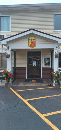 Super 8 by Wyndham Radcliff Ft. Knox Area主图