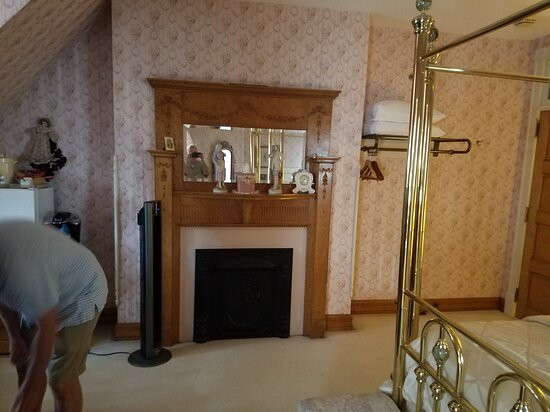 Redstone Inn & Suites主图