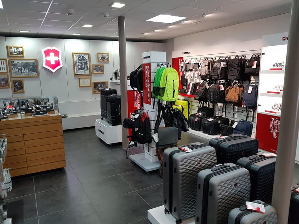 胡鲁马累旅游景点-Brandloom by Enmak