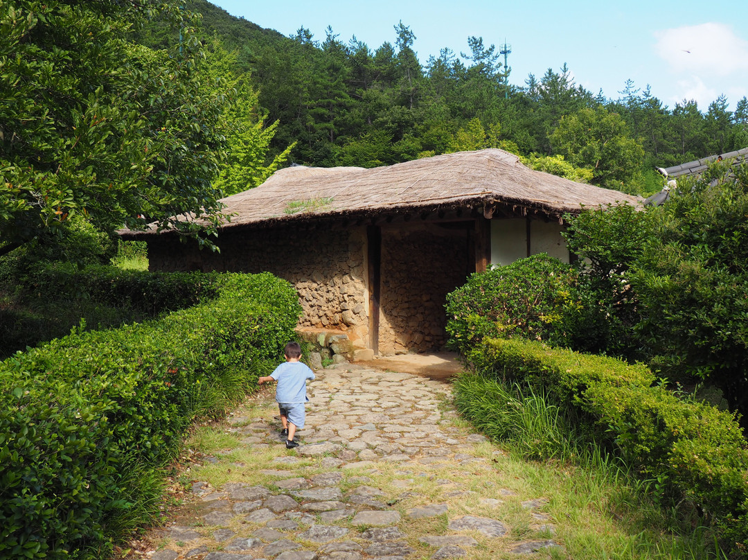 珍岛郡旅游景点-Ullimsanbang House