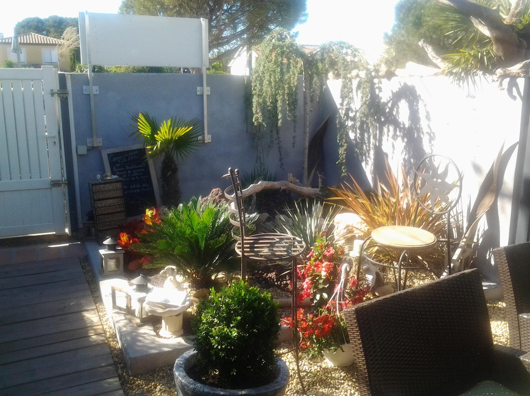 Comme a la Maison