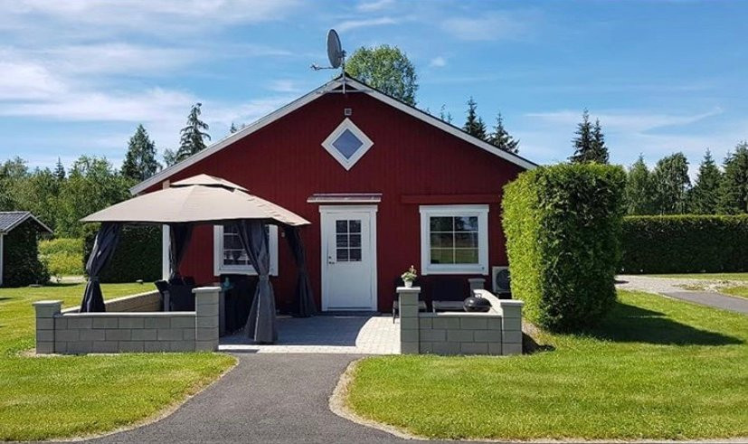 Semesterbyn Karanas