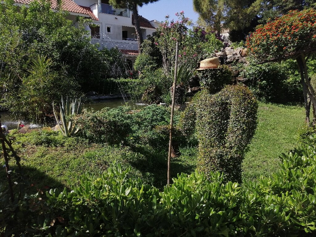 Louros Paradise Park