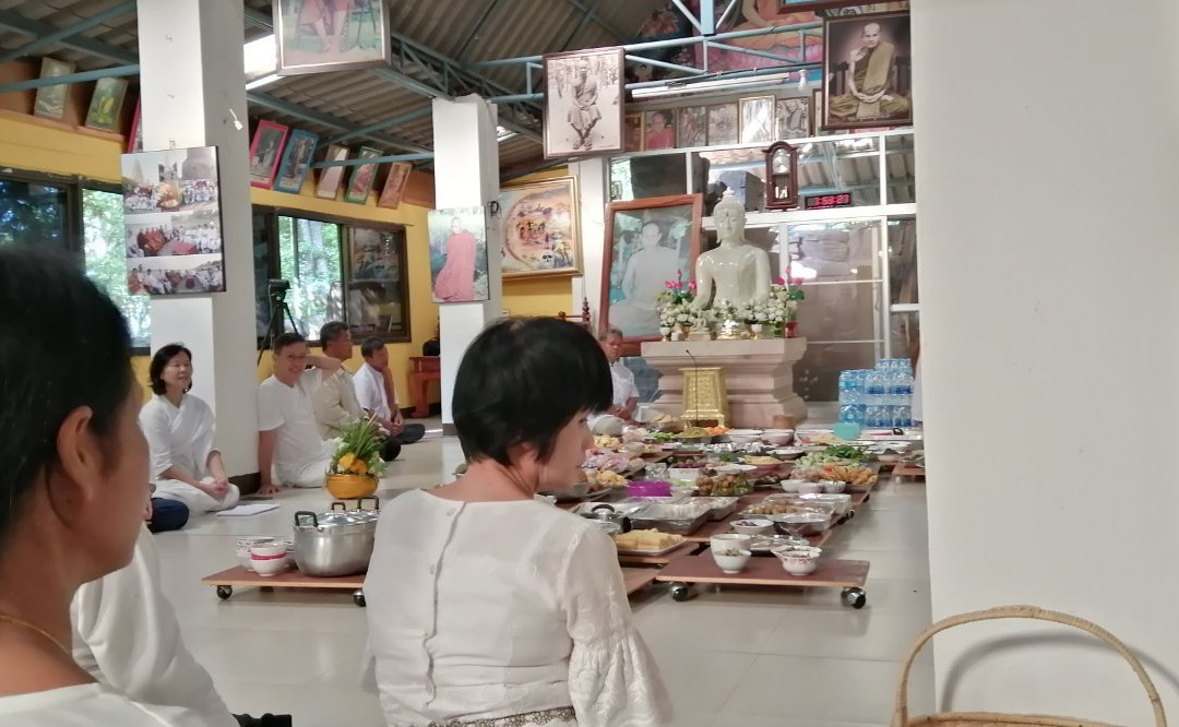 Wat Khok Prasat-横他能必去景点