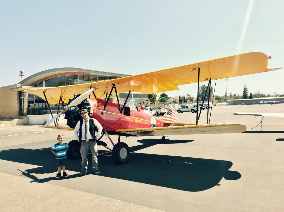 Barnstormers Biplane Rides景点图片