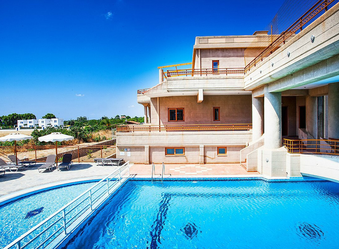 Ledras Beach Hotel主图