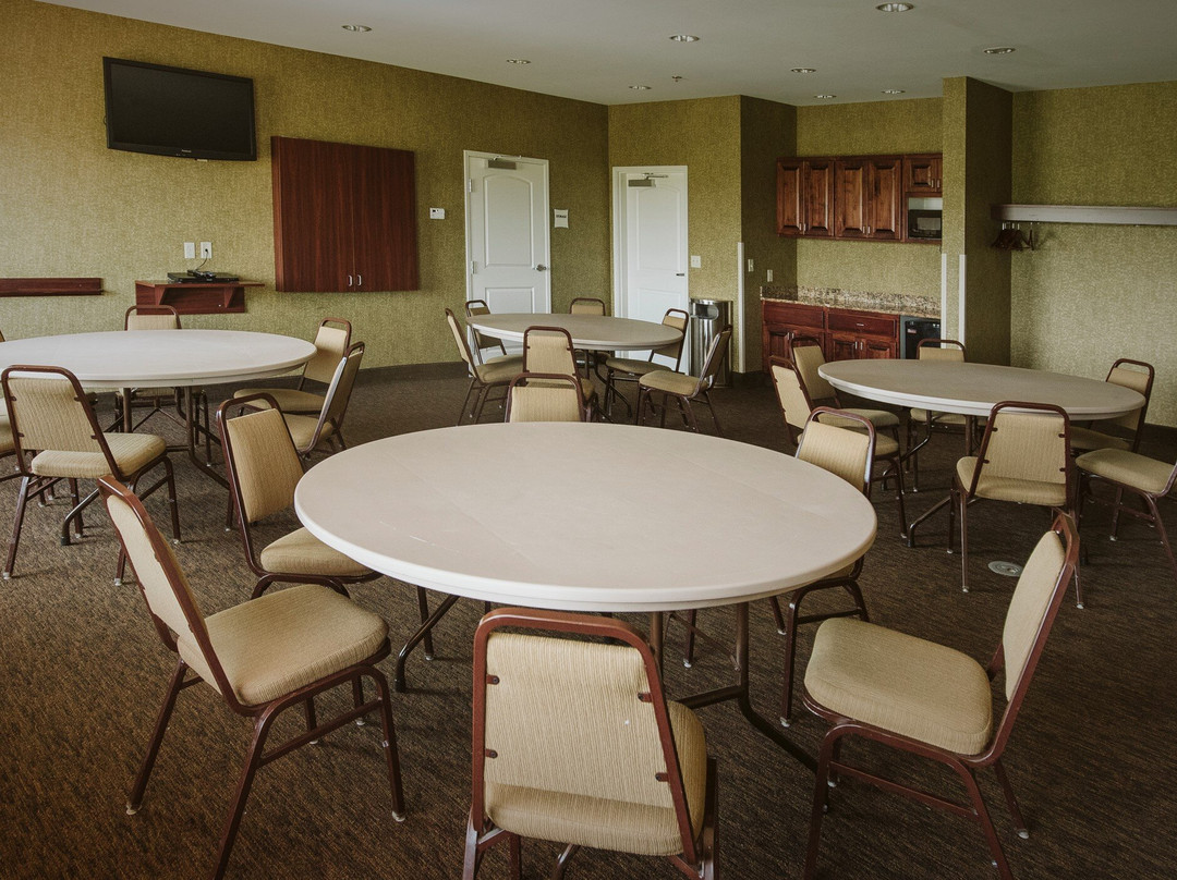 Highland Suites Minot主图