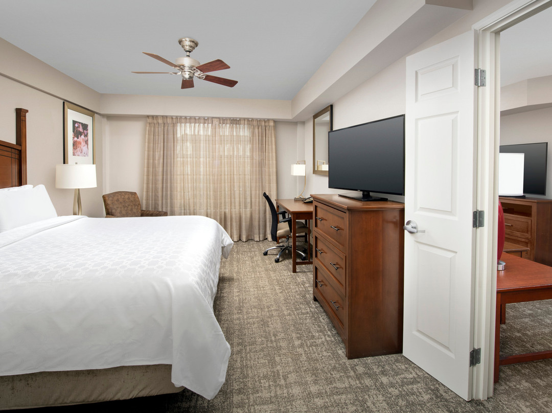 哥伦比亚驻桥套房酒店主图