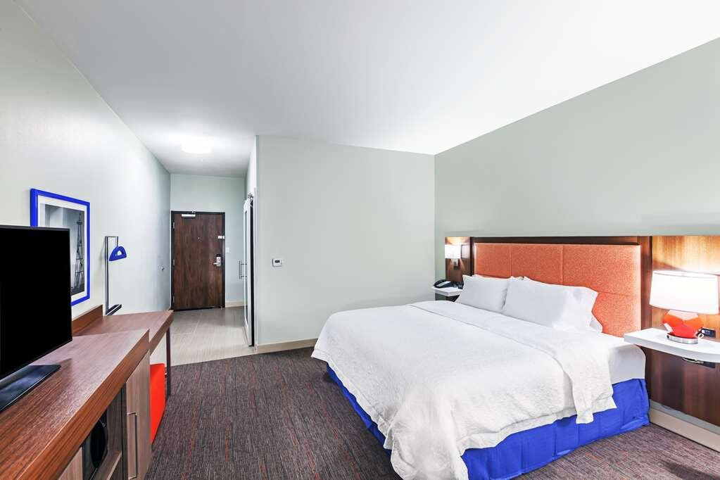 Hampton Inn By Hilton Ozona主图