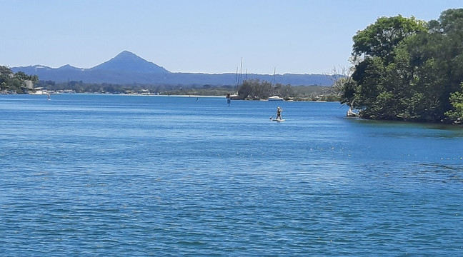 Boardwalk Boat Hire-努沙必去景点