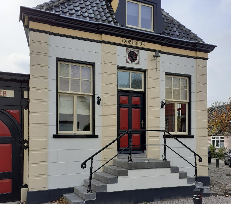 Regthuis Oudkarspel景点图片