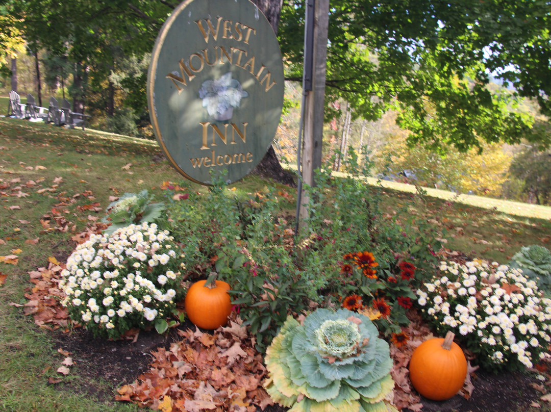 West Mountain Inn主图