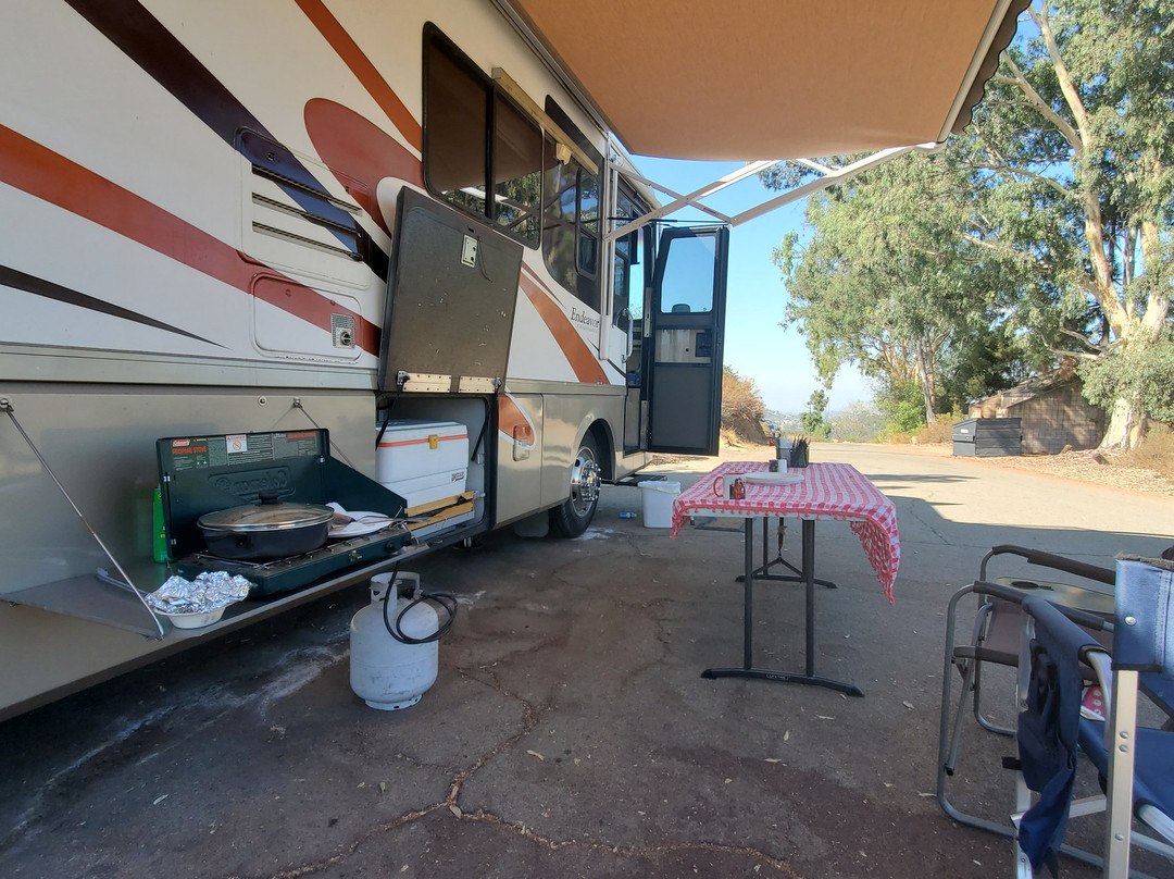 Dixon Lake Campground