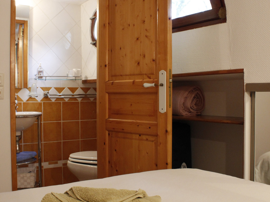 Peniche Black Mountain主图