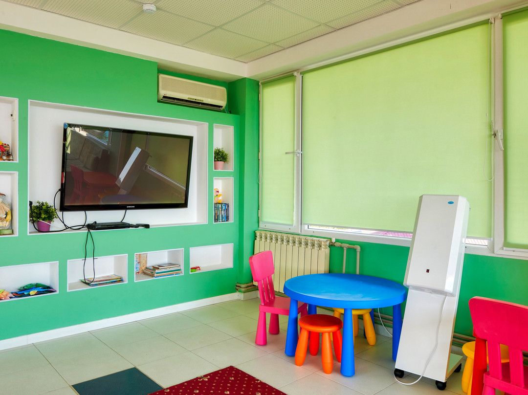 WaterLoo Hotel主图