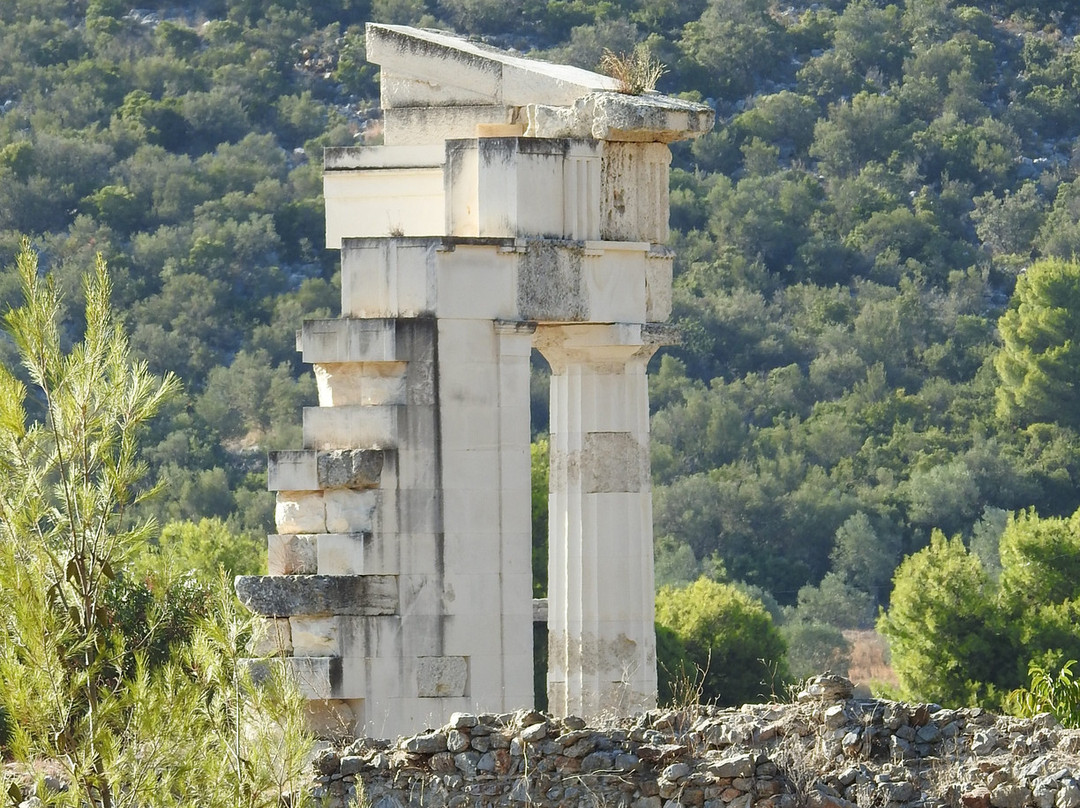 Archaeological Site of Asklipiiou Epidavrou景点图片