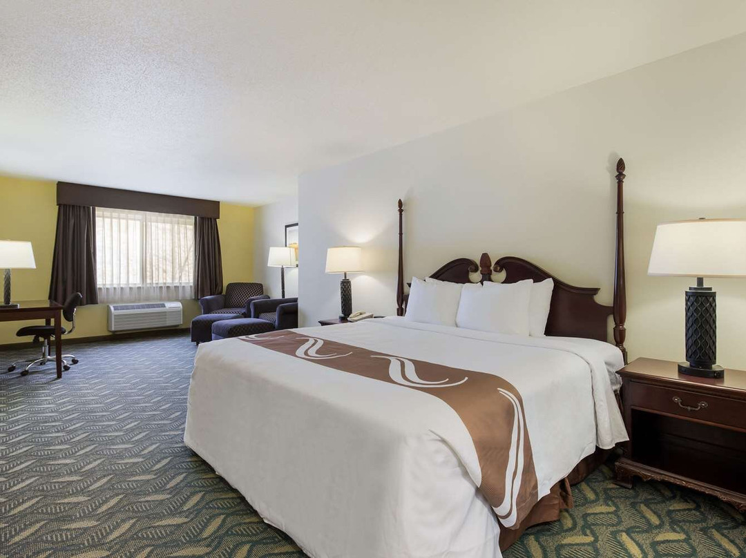 Quality Inn & Suites主图