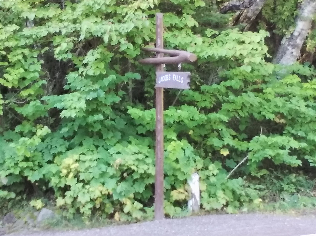 Jacob's Falls-Eagle River必去景点